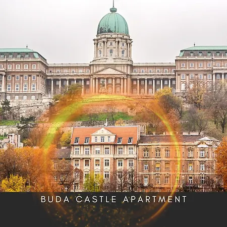 Apartment Charming Castle View With Giant Balcony