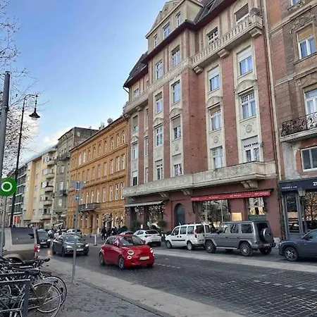 Charming Castle View With Giant Balcony * Budapest