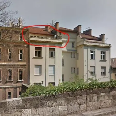 Charming Castle View With Giant Balcony
